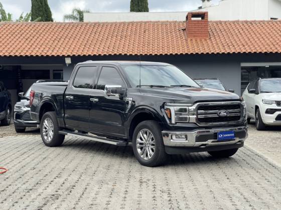 FORD F-150 5.0 V8 GASOLINA CD LARIAT FX4 AUTOMÁTICO